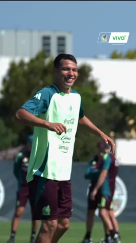 Volvió EEEEEEEL CHUUUUCKYYY LOZAAAAAANO y así sonó el entretenimiento 🙌🏻 #miselecciónmx #chuckylozano #futbolmexicano #mexico #POV 