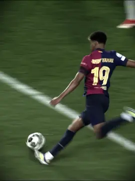 Lamine Yamal cooking Benfica🤩 #yamal #barcelona #benfica #football 