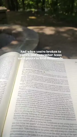 don't worry. He's working 🙏🏻 #christiantiktok #Jesus #Bible #advice #Love 