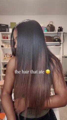 This weeks Silk Press line up! 💁🏽‍♀️ @amika  @Olaplex  @Matrix  @CÉCRED  @TRESemmé  #naturalhaircare #silkpress #silkpressnaturalhair #naturalhairtiktok #silkpressseason 