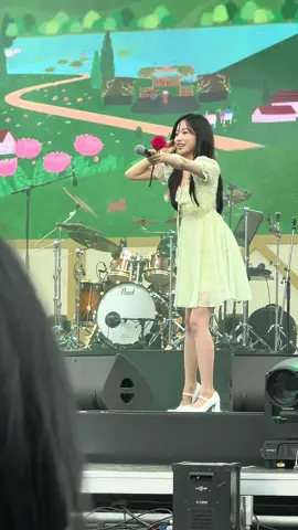 #조유리 #joyuri #서울파크뮤직페스티벌 #2024 #밴드 #밴드라이브 #라이브 #러버블 #오징어게임 #squidgame #222 #김준희 #추천 #떼창 