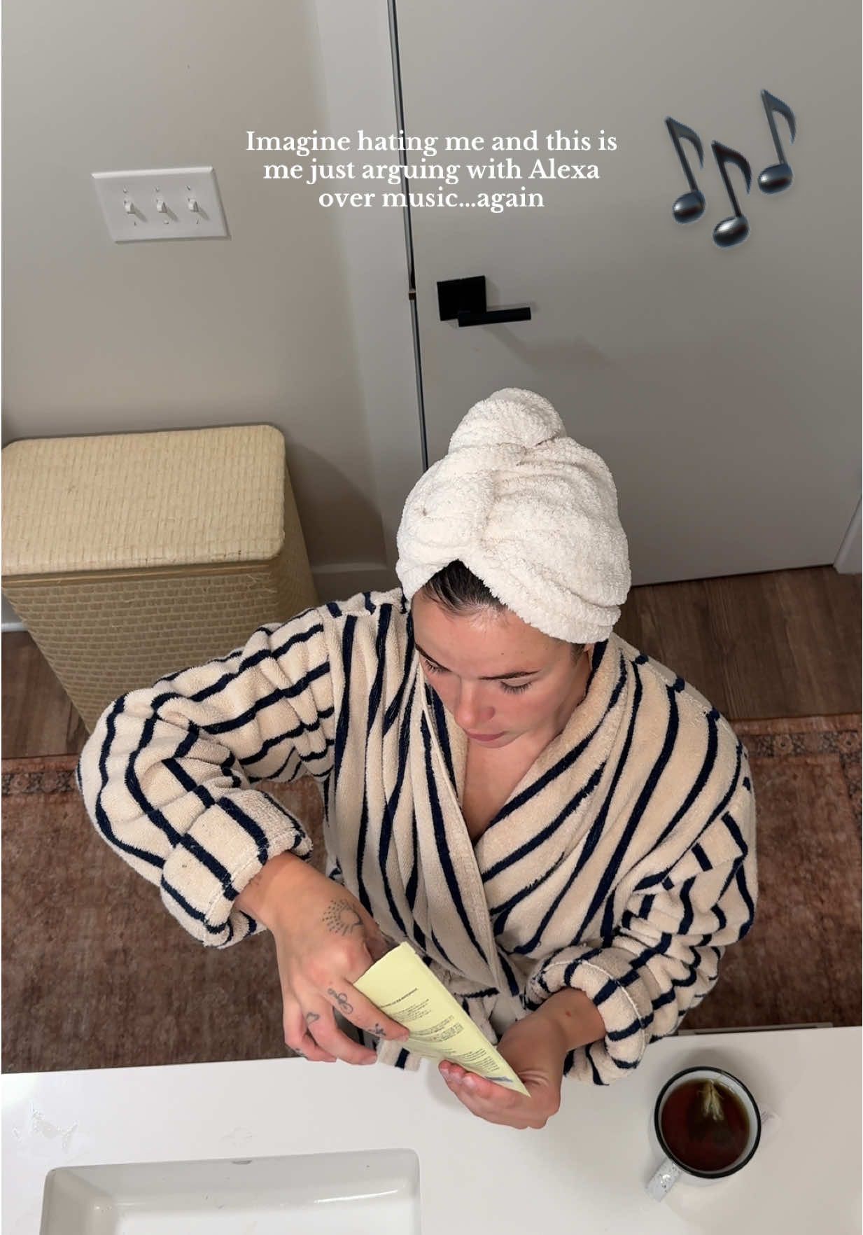 Like all I wanted was to hear HOUSE TOUR 😭…..this is why I stick to bluetooth🎶 @Sabrina Carpenter  #selfcaresunday #SelfCare #sabrinacarpenter #BeautyTok 