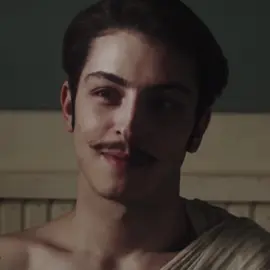 me too hilal, me too. #vatanimsensin #borankuzum #edit #aestheticedit #leonidaspapadopoulos 