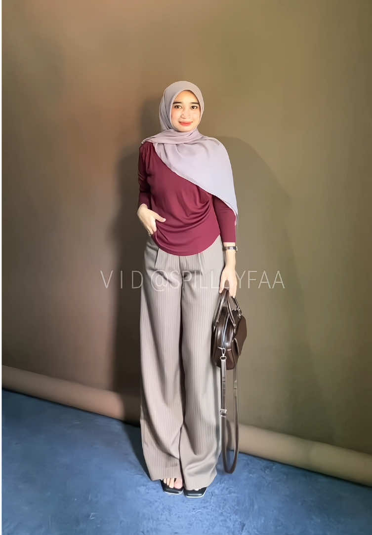 Pake size M #celanahighwaist #ootdinspo 