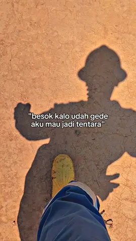 Malah jadi kuli👷#berandatiktok #bdsi #kuli #kuliboy🤙😜🚀 #fyp 