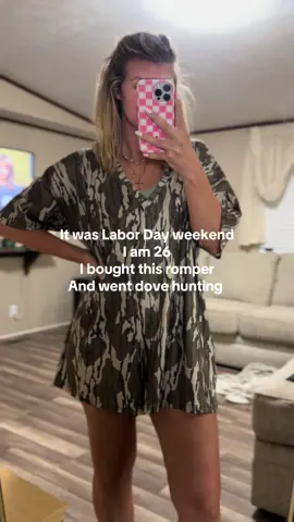This is the cutest camo romper to go hunting in, ladies🕊️🕊️ #camo #hunting #labordayweekend #laborday #tiktokshop 