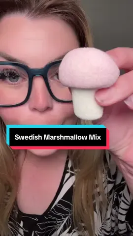 These Swedish Marshmallows have SO MUCH flavor! @SoSweet.la #sosweetla #swedishcandy #swedishmarshmallow #marshmallow #marshmallows 