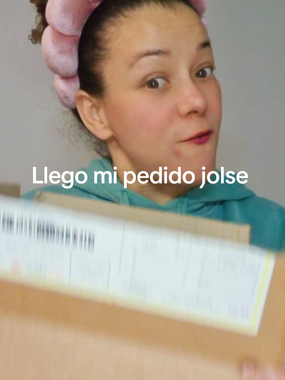 Lo hice de nuevo! Compré mas skincare coreano 😅🤭🫣 ahora pedí a jolse.com  Llegó mi pedido de Jolse en solo 10 dias a Chile estoy muy emocionada porque llegó mi pedido de jolse. @cosmetic_jolse gracias por hacer tan especial cada pedido llego muy rápido una sorpresa especial. #llegomipedido #jolse #skincarecoreano #kbeauty 