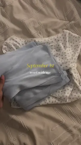 #skincare #wellness #routineaesthetic #cleangirl #mindset @laneige_us @Good Molecules 