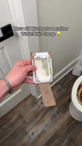 There half price right now #wallet #leatherwallet #wallets 