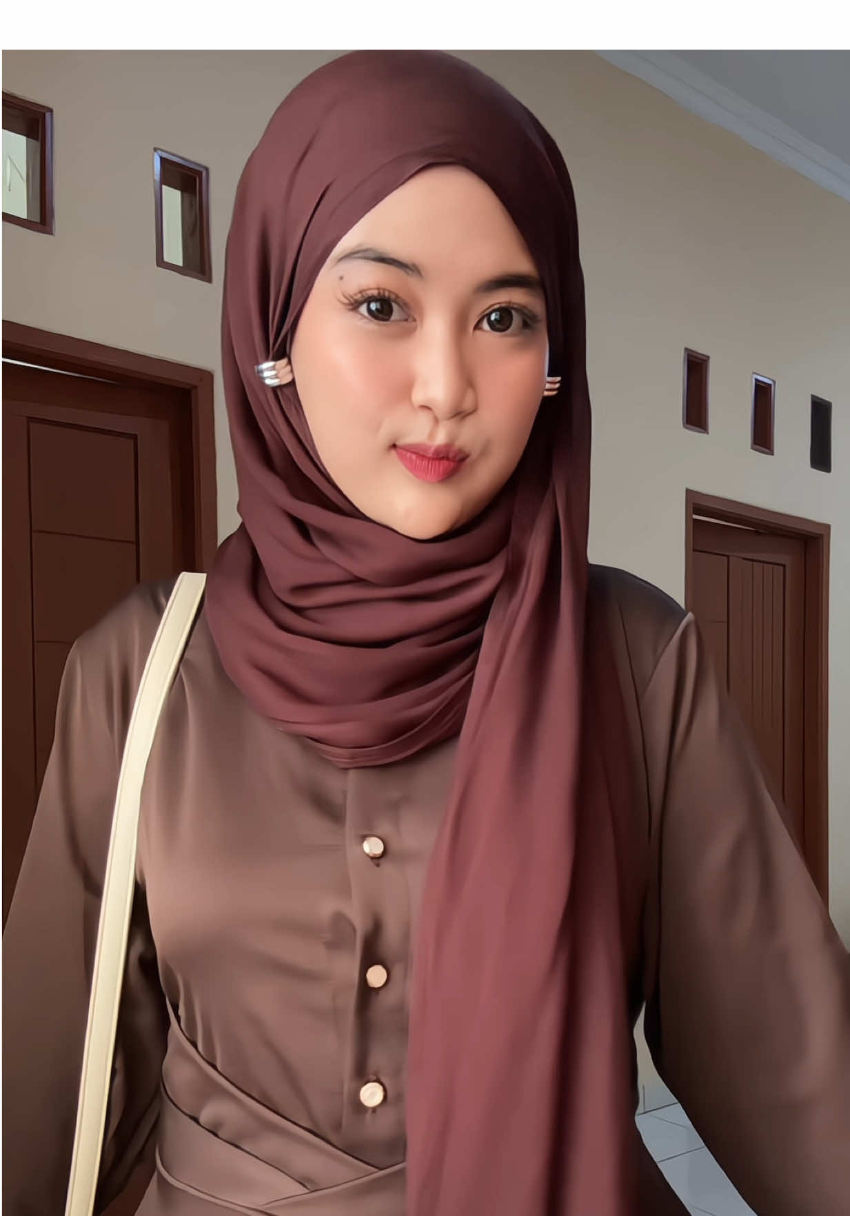 Outfitnya ada dikeranjang semua😍 #fyp #outfitideas #kemeja #roksilk 