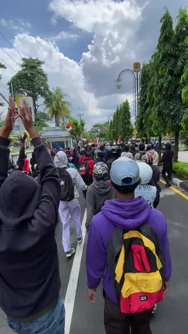 #fyp #demo2025 #democirebon #cirebonpride🏴‍☠️ #masukberanda 