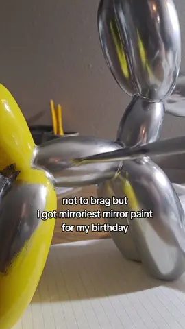 and Anish Kapoor did not :) (please tell me you get the joke) #stuartsemple #paint #acrylic #mirror #balloondog 