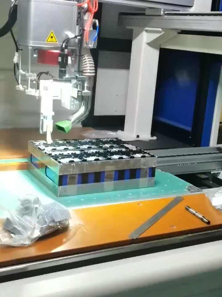 Every lithium battery is precision-welded for maximum safety and long life ⚡🔋  #HighTechManufacturing #lithiumbattery #LiFePO4 #CleanEnergy #BatteryProduction #BatteryFactory #SafetyFirst