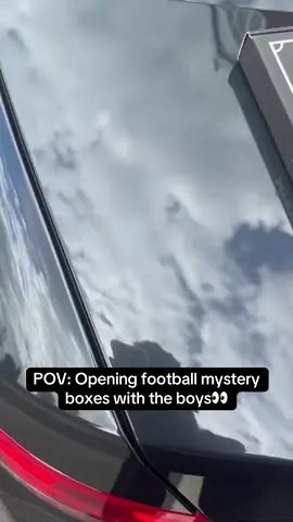 ❤️ Follow us Mystershirt_clips for more football-related content! (We’ll be giving away one mystery box per month)👈🏻 Scam or not?! 💰Enjoy an extra 10% discount on our mystery boxes via the link in our bio! #mysteryshirt #mystershirt #mysteryfootballbox #footballfans #footballcollectors
