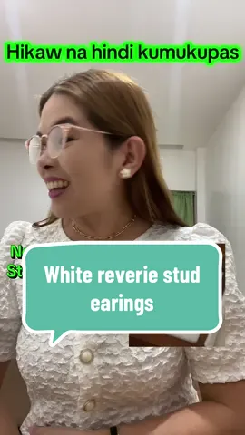 Fresh water pearl, stud earings non tarnish, hikaw na hindi kumukupas, ang ganda kahit saan ipartner bagay na bagay, #freshwaterpearls #studearrings #nontarnishjewelry #pearljewelry #fashion 