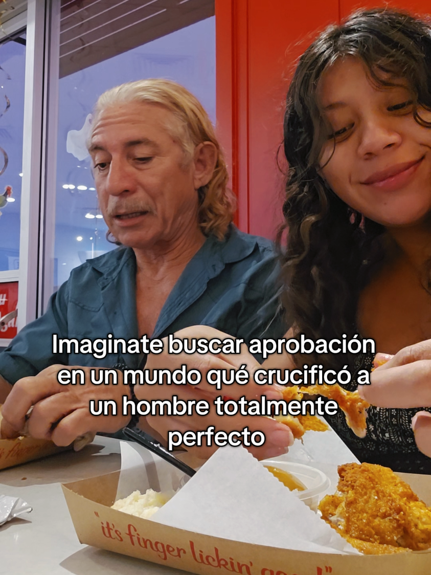 Por eso no importa cuantas cosas negativas nos escriban en comentarios o en privado nosotros sabiamos a lo que nos exponiamos al hacer nuestra relación pública, los amamos🫶🏼🩷 #viralvideo #parati #61y23 #xcyzba #fyppppppppppppppppppppppp  @🌹👑Rey&Maria👑🌹 