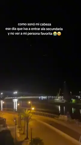 diferentes salones🥹😿 #secundariapublica  #💕💕💕  #diferentes  #salones 