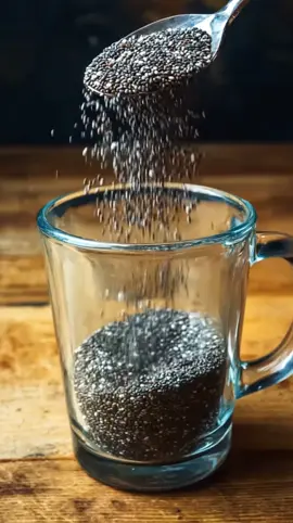 Một trong số những cách đơn giản để chế biến hạt chia.#health #healthtips#suckhoe#cuocsongkhoedep#1phutvisuckhoe#hatchia#hatchiaden#hatchiauc