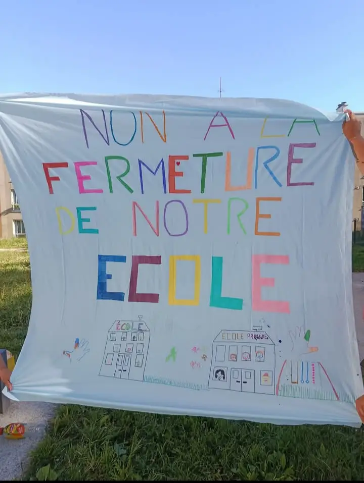 #pourtoii #sauve  #ecole #non #aide Bonjour à tous on lance une cagnotte pour sauver notre école s'il vous plaît aidez nous 🙏🙏🩷 https://www.leetchi.com/fr/c/pour-nous-aider-a-sauver-notre-ecole-1647269?utm_source=native&utm_medium=social_sharing