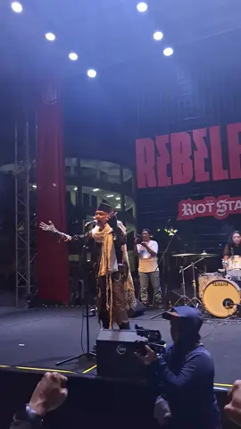 babeh🔥#romithejahats #REBELFEST #bungakertasmerahberduri 
