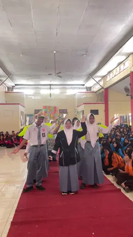 Misiiii… Sound Horeg Paslon 2 mau tampil! 🥳😍🇮🇩 #pilketos #ketuaosis #soundhoreg #kampanye #suarademokrasi 