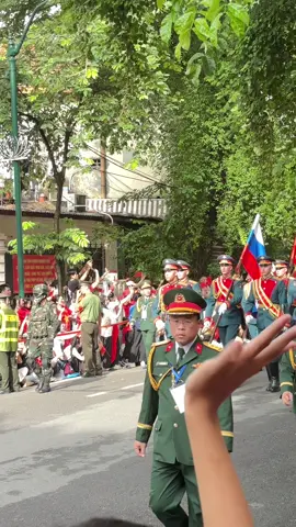 Full video gốc đây ạ^^, các ce nhắn xin video e ko rep hết đc, mn qua đây lưu vid về nha ,           #dieubinh #quandoinga🇷🇺 #80namquockhanh 