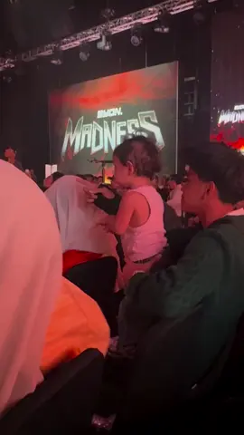 jaden dan baby botak @JADEN  #jadenbahtera#jaden#jadenbachtera#raden#fypシ゚viral 