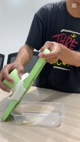 Parutan simpel yang berguna banget✨ #parutan #parutansayur #parutanserbaguna #dapur #fyp 