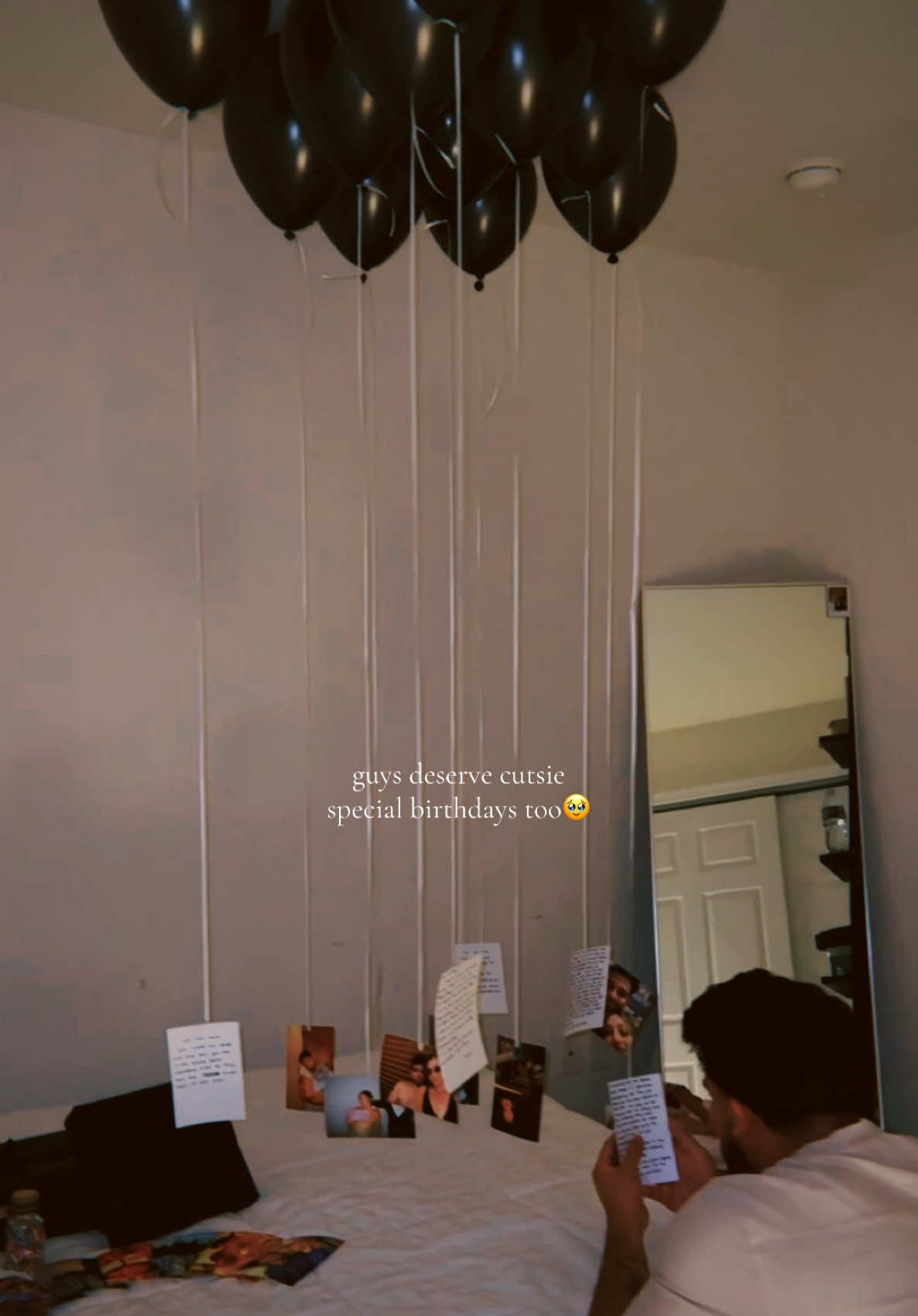 bf who hates birthdays 🤝🏽 gf who loves gift giving & surprises  #giftsforhim #birthdaysurprise #giftsforboyfriend #birthdayinspo #roomdecor 