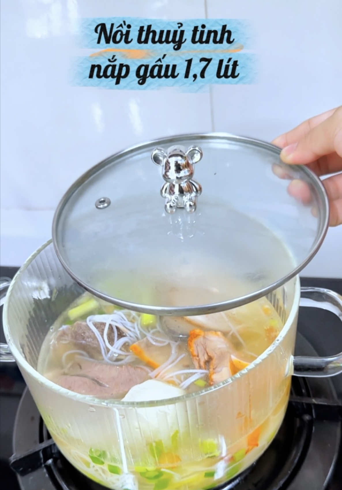 Nồi thuỷ tinh nắp gấu 1,7 lít . Thích hợp decor các món ăn , thuỷ tinh dày dặn , nắp gấu dễ thương #noithuytinh #noithuytinhnapgau #giadungnhabep #giadung #affiliatemarketing #thaivan879 