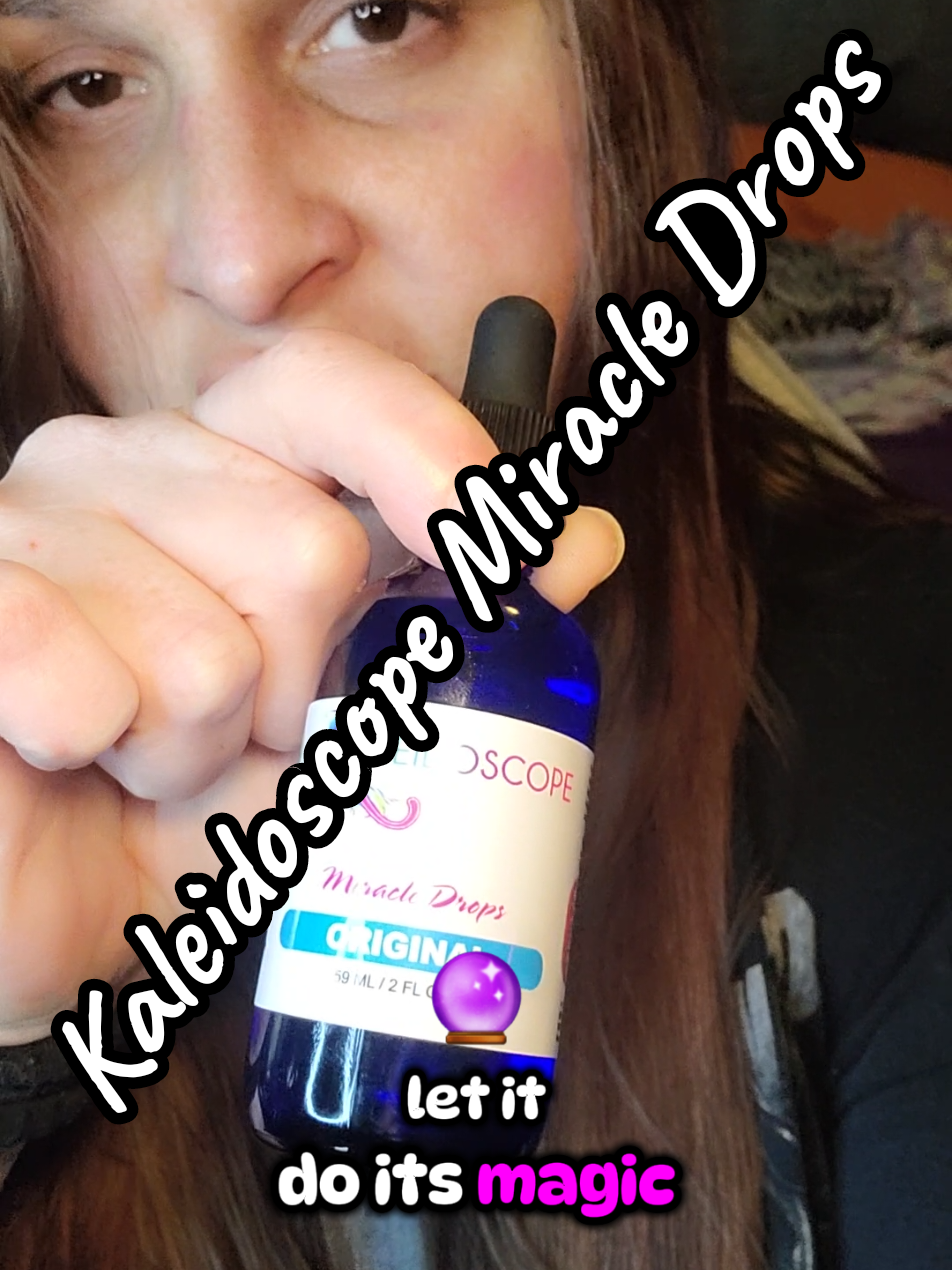 Edges thinning? Bald spots stressing you out? Kaleidoscope Miracle Drops maybe your secret weapon for hair regrowth. Hit that link and let your scalp get what it craves. @KaleidoscopeHairProducts Make sure to check back in about a month imma post my progress monthly!!! #HairGrowth #hairlosssolution #TikTokShopLaborDaySale #hairgrowthjourney #scalpcare 