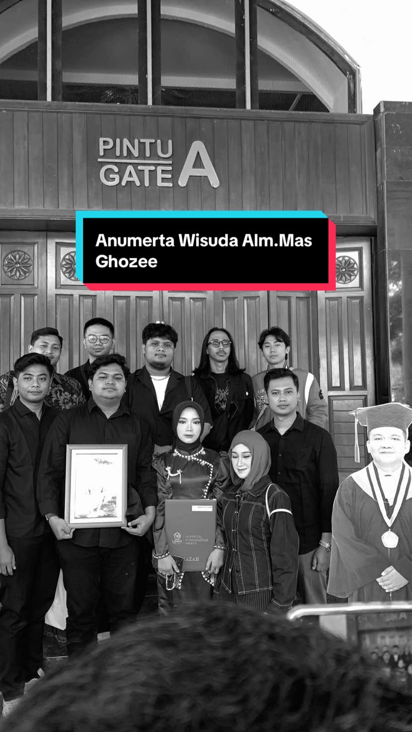 Al Fatihah Mas Ghozee💐@ummcampus #wisuda #ummcampus 