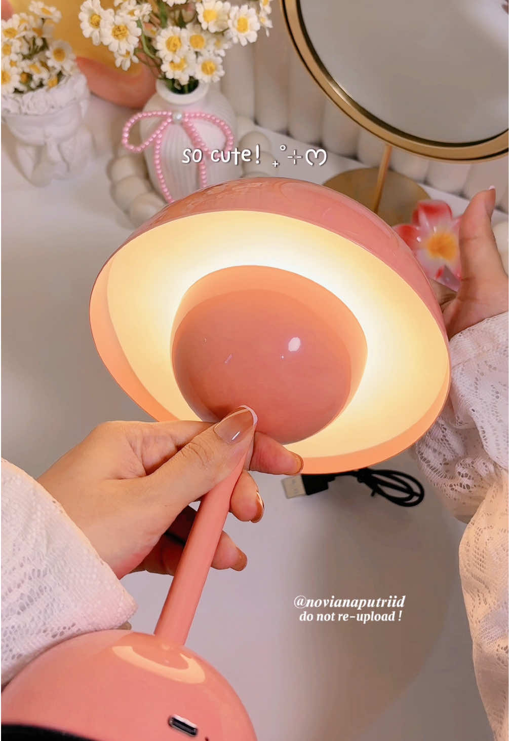 ‧₊ ᵎᵎ 🎀 | Lampu meja aesthetic tanpa kabel ✨ #lampumeja #lampuaesthetic #alatkonten #dekorasi #lampuportable 