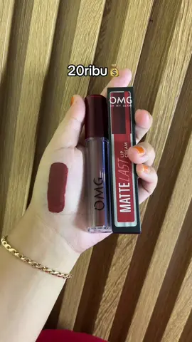 Lipmatte omg no 12 scarlet #omg #omglipcream #omg12scarlet #omgbeauty #lipmatte 