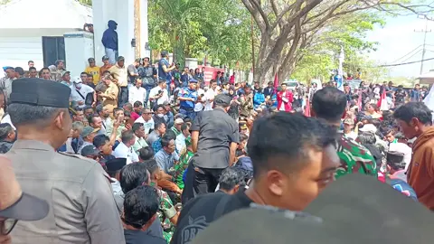 mantap DPRD nya, mau temui dan dduk santai sama para mahasiswa.  #dprdsumbawabesar  #fypシ゚viral 