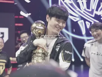 Chỉ muốn cậu bình an và hạnh phúc 😊 #chovy #jeongjihoon #GenG #GENWIN #lck idea: hvy_hdd 