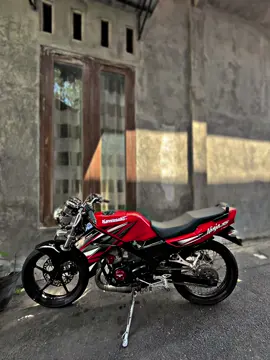 sorii padetku 0,5. soale nek mode potret ketok growong🥹 #ninjassmerah #masukberanda #kawasakininja #foryoupage #solo24jam 