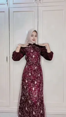 Burgundy 2tone limited stock 😁  #gamiskekinian #dresskondangan #dressbridesmaid #alvbasic 