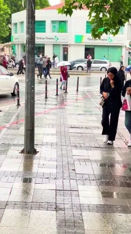 دوّر على الي يشبهك من جوّا لأن الملامِح بمرور الوقت تتغير! ##قونيا________________قونيا😌💙 #تصوير #تصويري_احترافي_الاجواء👌🏻🕊😴 #عبارتكم_فخمة🖤💉🥀 