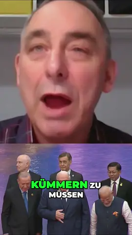 EU und USA unter Druck: SOZ schmiedet neue Wirtschaftsordnung Die drei Hauptakteure China, Russland und Indien verfolgen gemeinsame Ziele, aber auch klare nationale Interessen. China drängt auf den Ausbau der SOZ-Entwicklungsbank, um sich vom US-Dollar unabhängiger zu machen und langfristig eine alternative Finanzarchitektur zu etablieren. Russland steht vor einer doppelten Realität: Die westlichen Sanktionen haben dem Land einerseits geschadet, andererseits seine wirtschaftliche Eigenständigkeit gestärkt. Doch Moskau braucht dringend Investitionen und Zugang zu Kapital, ohne sich vom Dollar dominieren zu lassen. Indien hingegen nimmt eine besondere Position ein. Neu-Delhi hält enge Beziehungen zu Russland – besonders in der Verteidigung und im Energiesektor – und treibt gleichzeitig Handel mit dem Westen. Trotz massiven Drucks der USA beim Ölgeschäft ließ sich Indien nicht einschüchtern: Wenn Amerika nicht kauft, finden sich genügend andere Abnehmer, auch in Europa. Die wichtigste Entscheidung des Treffens war die Gründung einer Entwicklungsbank, die als Symbol für eine multipolare Wirtschaftsordnung gilt. Während China und Indien betonen, dass sie Frieden wollen, lehnen sie eine Lösung ab, die ihre Souveränität einschränkt. Russland wiederum nutzt diese Dynamik, um seine Isolation zu durchbrechen. Interessant bleibt die Rolle der USA und Europas. Zwar gelang es Präsident Trump mit dem Alaska-Treffen, eine Gesprächsbasis mit Putin zu schaffen, doch die EU zeigt wenig Bereitschaft, einen Frieden zu fördern. Das treibt Indien, Russland und China enger zusammen – in dem Bewusstsein, dass sie vereint stärker sind als einzeln.