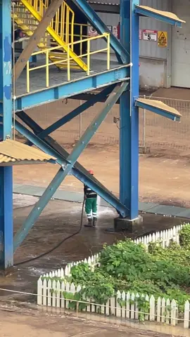 Mas mas kuli  @@NYONG TIDORE @FACHRY09 @PutraBungsu❤️‍🩹 