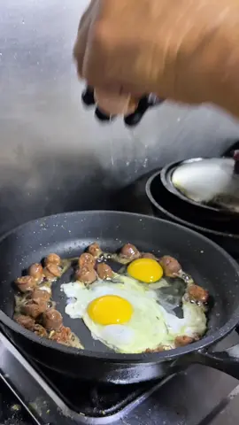 البيض مع النقانق #ابو_حسان 