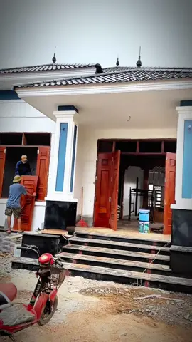 Kiến trúc nhà cấp 4 mái Nhật được thiết kế với 1 tầng trệt và mái Nhật chống nóng kết hợp với nhiều ô cửa kính giúp ngôi nhà trở nên sang trọng và thông thoáng. #nhacap4 #xaynhatrongoi #nhadep2025 #nhamainhat #nhadep 