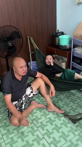 Gàn buộc kiểu đó sống sao nổi 😂😂