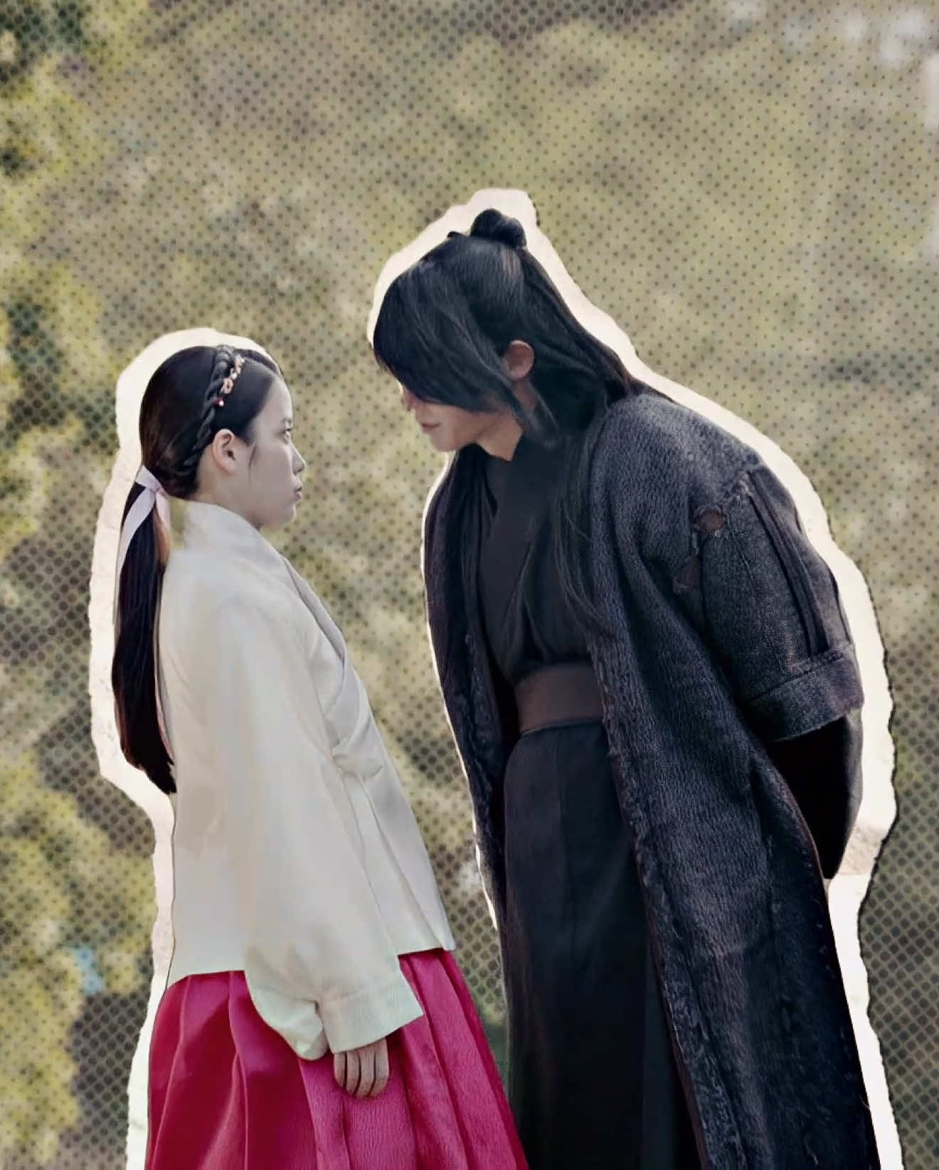 #moonlovers — yes, I deliberately decided to watch this drama amidst 2025 despite knowing the ending. Do I regret it? No, ofc I don’t 😭  Scp: @𝗿𝗮𝗺𝗼. // ac: dreamlifffee  // #scarletheartryeo #leejieun #leejoongi #kdramaedit // 
