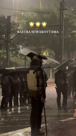 cacian, makian, fitnah sudah ga asing lagi terdengar di telinga setiap insan bhayangkara. Tetap semangat untuk anggota yang telah melaksanakan tugas negara dengan baik🙏 #polripresisi 