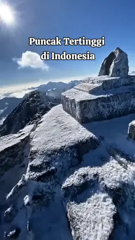 carstenz Pyramid. Puncak tertinggi di Indonesia. #puncakjaya #jayawijaya #gunungtertinggidiindonesia #gununges