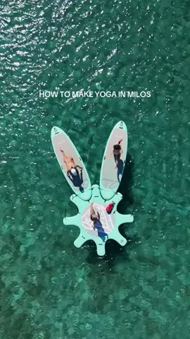 Yoga vibes in Milo’s island 🇬🇷🧘🏻‍♀️ #yoga #milos #chill #summerneverends 