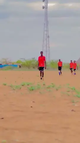 baller ⚽️🫶🏻@SUHEYB 🧠 @🏝YUNIS🌐🇯🇲 @AY44NLE_STONES_⁵ #kenyantiktok #